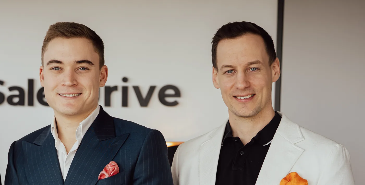 Lukas Lehner und Alexander Kiraly im SalesDrive-Büro in Wien